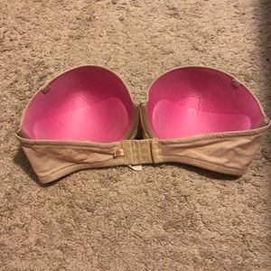 PINK Victoria's Secret Intimates & Sleepwear - VS PINK 36 DD Strapless push-up bra PINK Victoria's Secret Intimates & Sleepwear - VS PINK 36 DD Strapless push-up bra